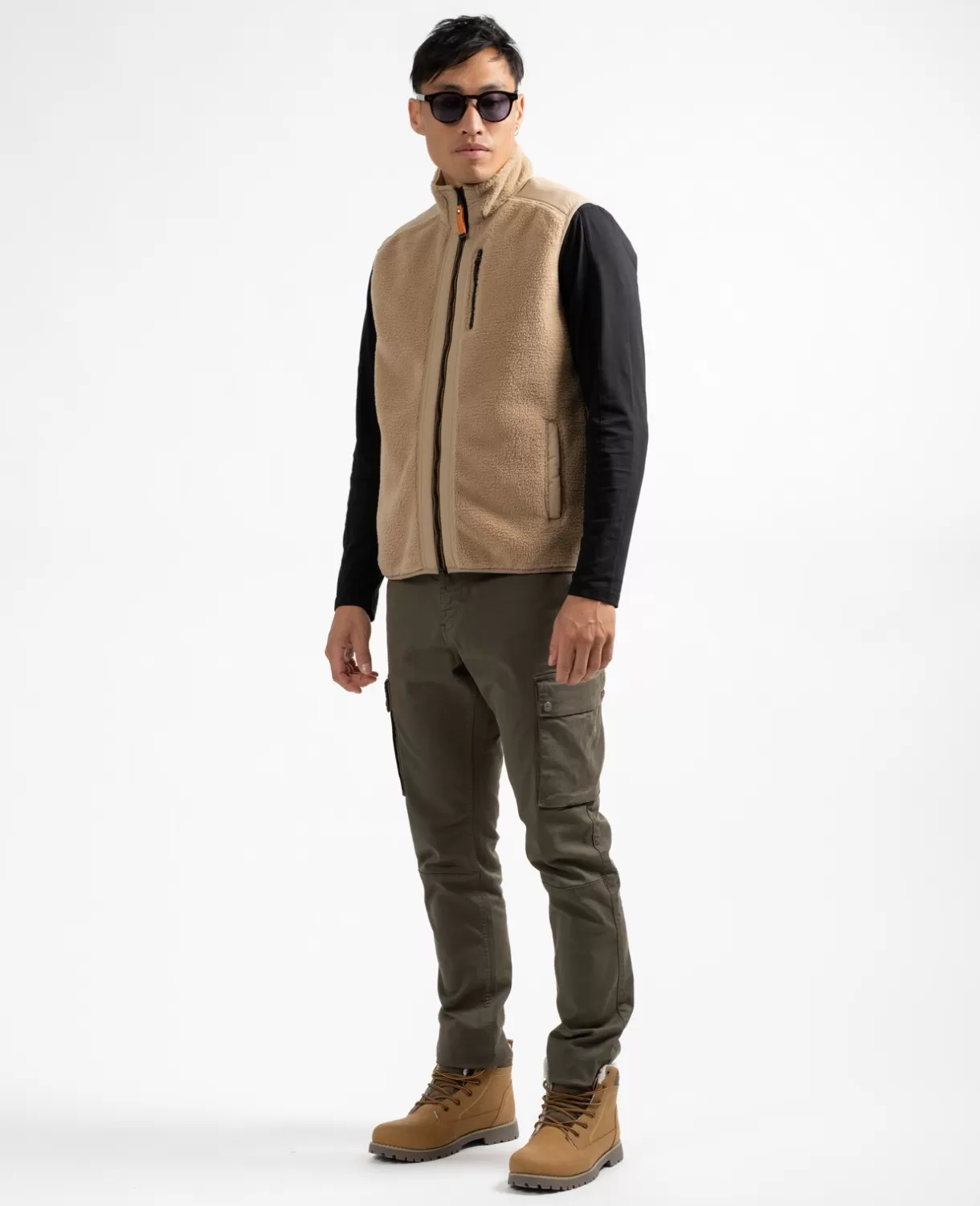 Cheap Liantor Jackets & Vests