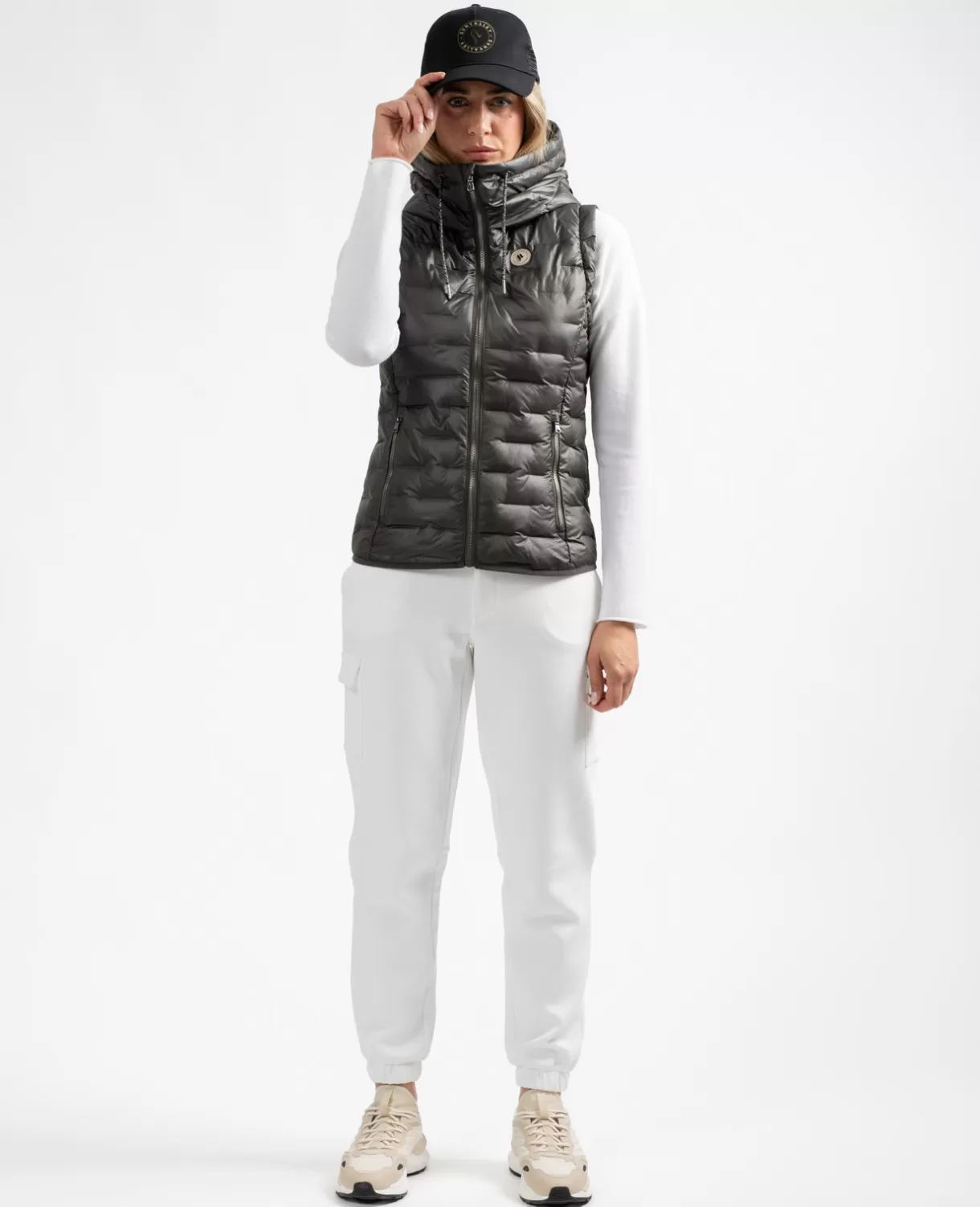 Discount Nyleta Women Down Jackets