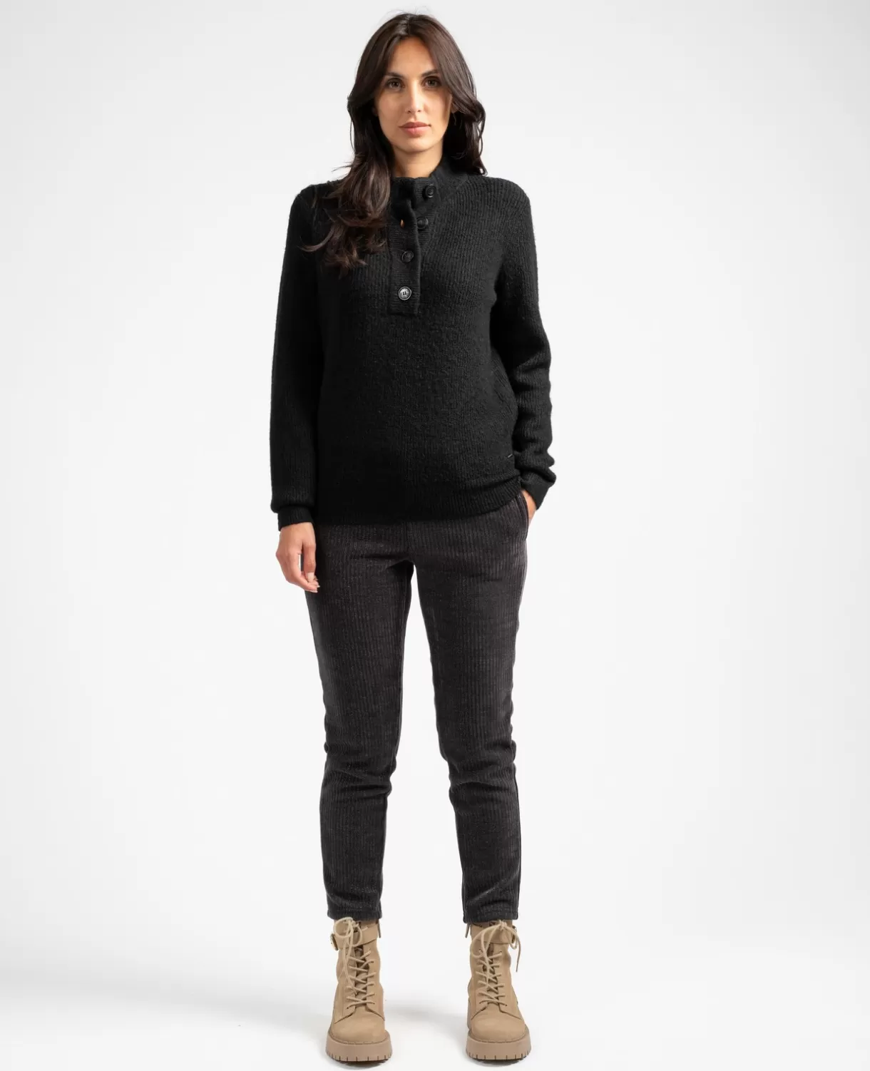 Clearance Uda Women Knits & Vests